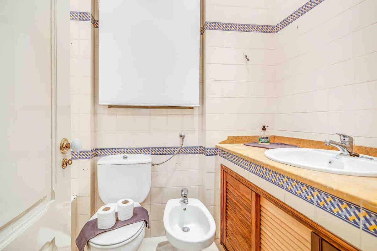Spacious Apartment Alameda Lisbon Exterior photo